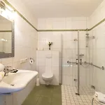Genusshof Mesner Aktiv Apartment Liesing